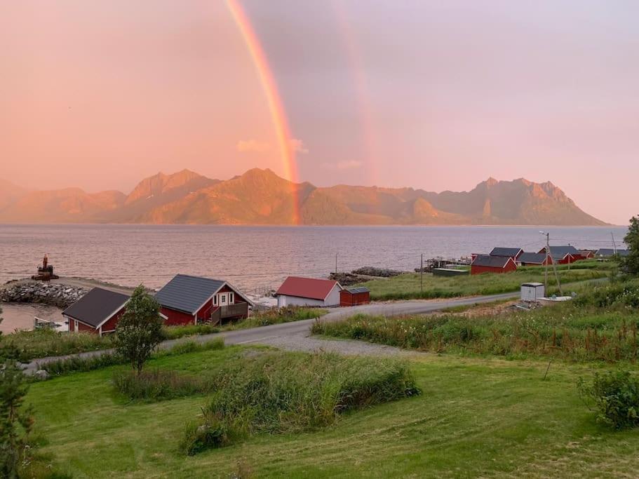 Leilighet I Rorbu Pa Kaldfarnes - Yttersia Senja 外观 照片