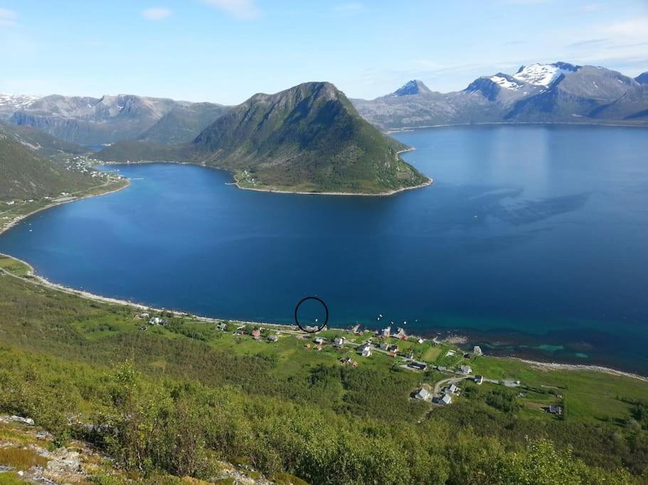 Leilighet I Rorbu Pa Kaldfarnes - Yttersia Senja 外观 照片